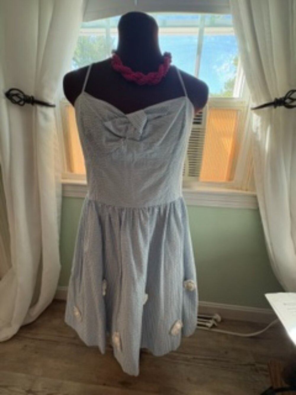 Lilly Pulitzer blue seersucker dress size 10